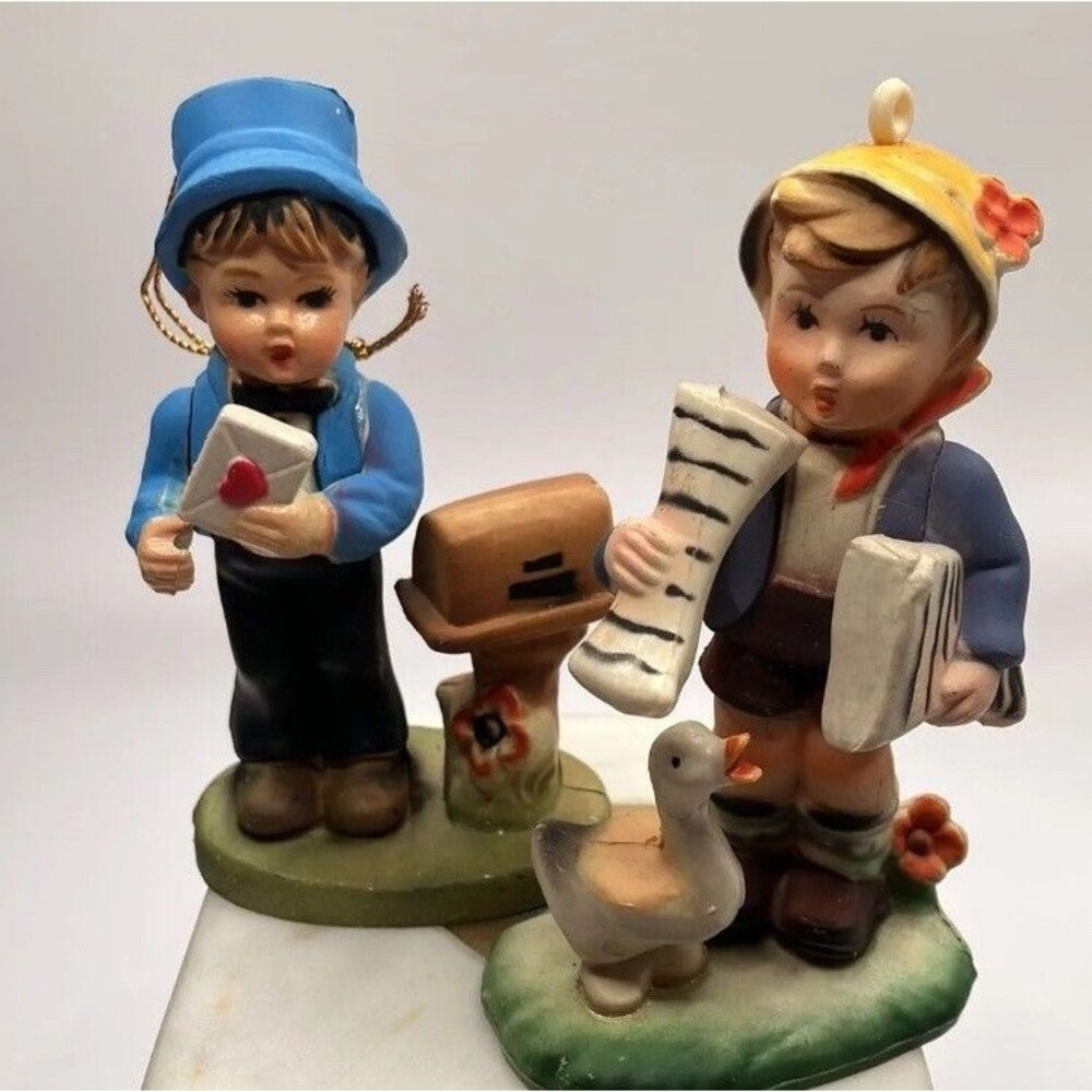 Vintage Kurt Adler Santas World Christmas Tree Ornaments Set Of 2 Hummel Looking